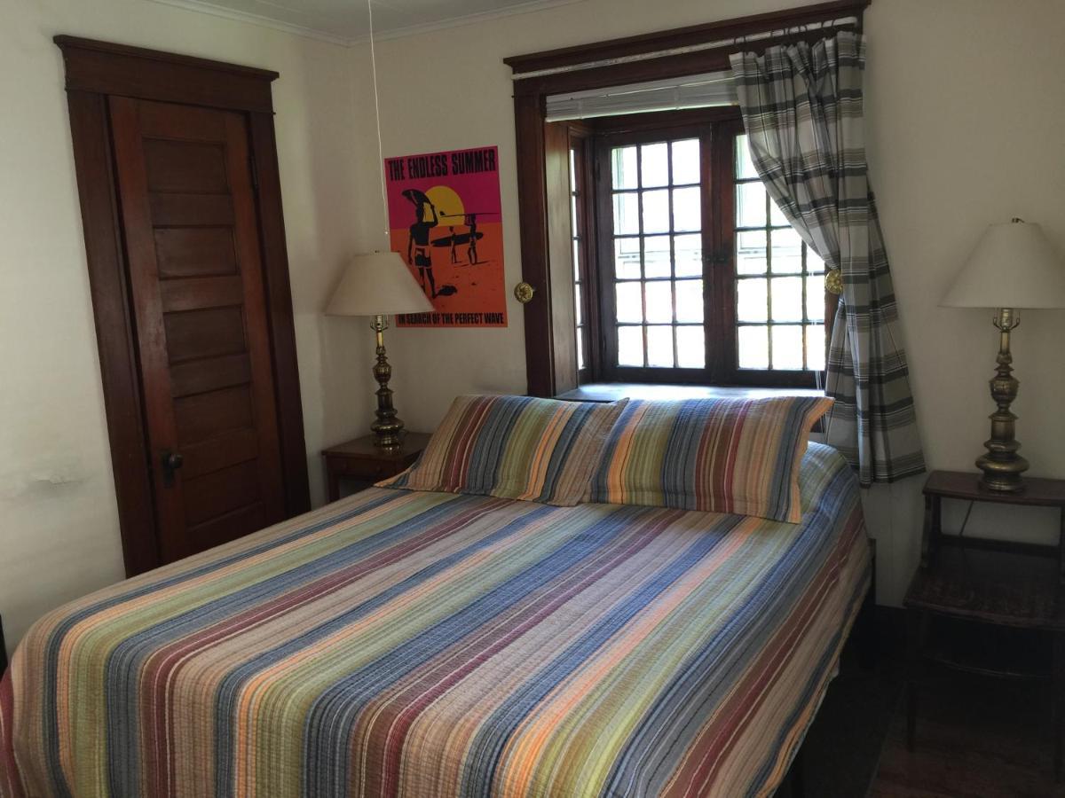 Wanderfalls Guesthouse & Hostel Ниагарски водопад Екстериор снимка